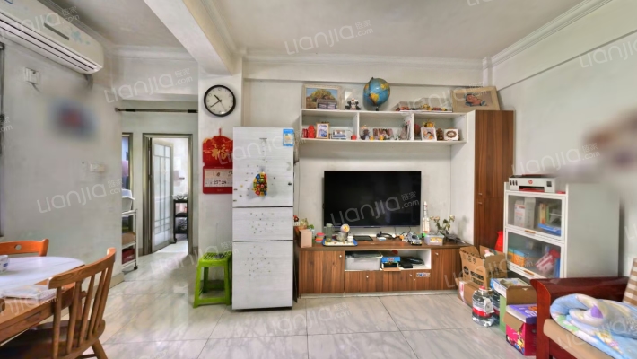 骏鸿花园二手房实景图