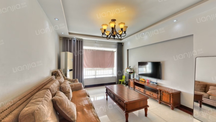 隆鑫花漾岭二手房实景图