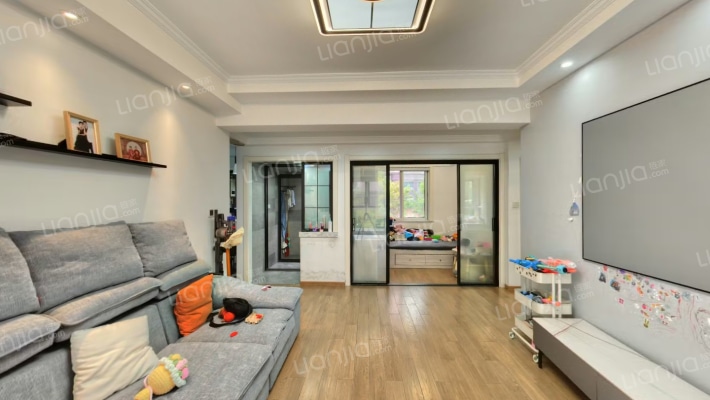 四季嘉园二手房实景图