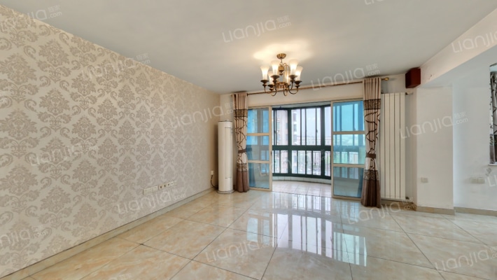 花开四季二手房实景图