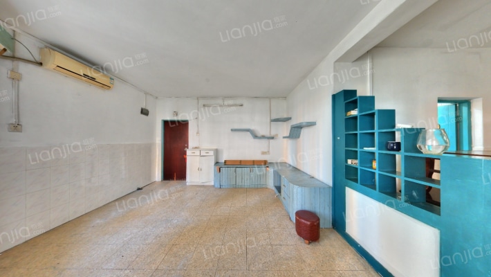 布心花园三区二手房实景图