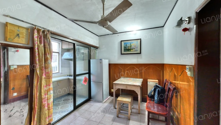 百丈南路15号二手房实景图