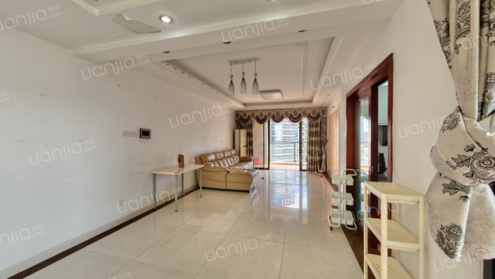 泰华阳光海小区二手房实景图