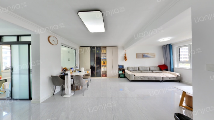 灵山卫街道办家属院二手房实景图