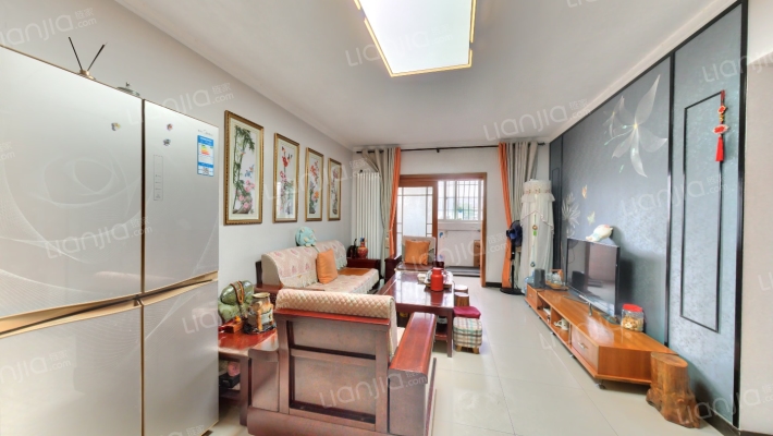 物产小区二手房实景图