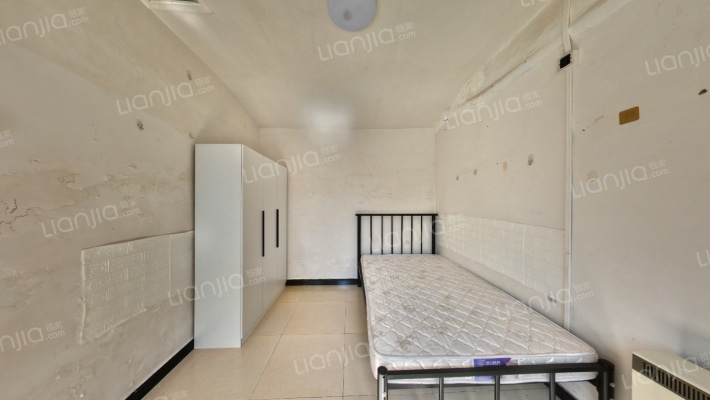 西海南沿二手房实景图