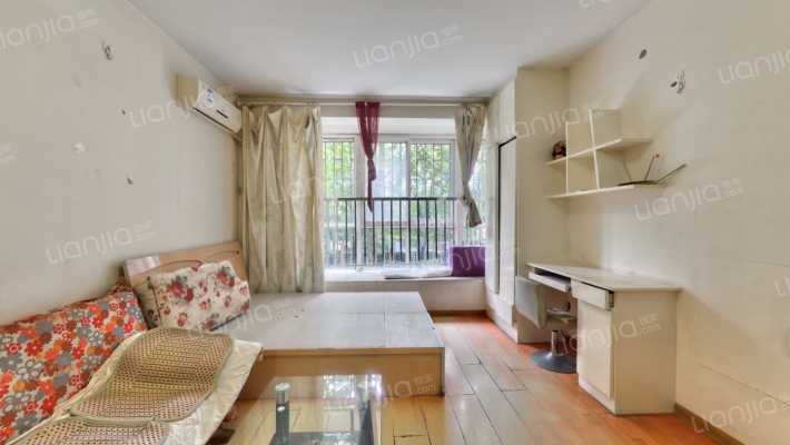 威尼斯水城三期东区二手房实景图