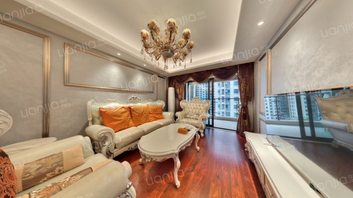 万科翡翠公园二手房实景图