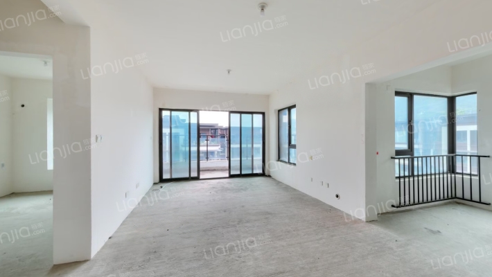 兴城人居云山府二手房实景图