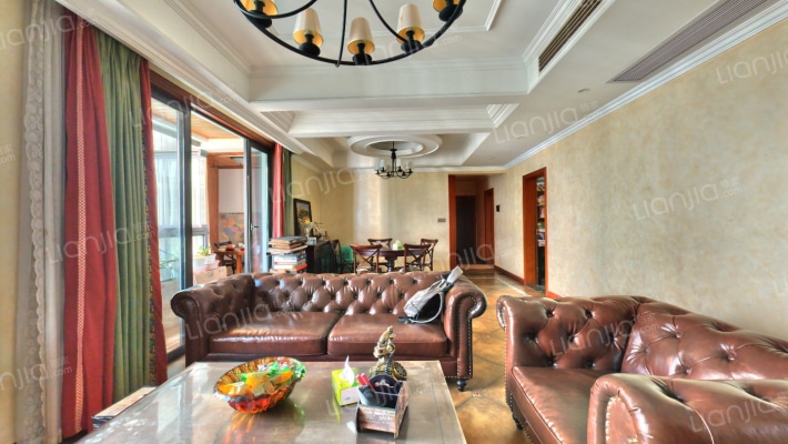 恒基翔龙江畔二手房实景图