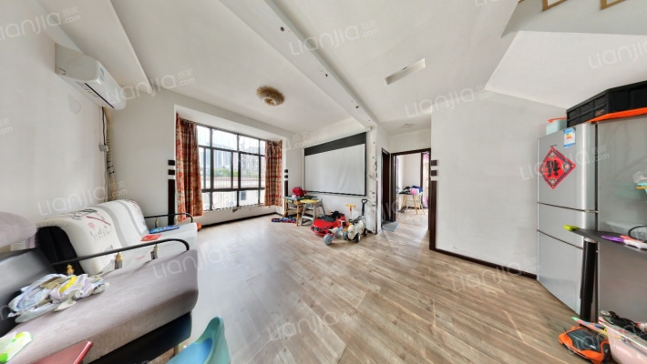 吉顺苑二手房实景图