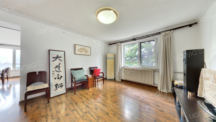 怡海园南区二手房实景图