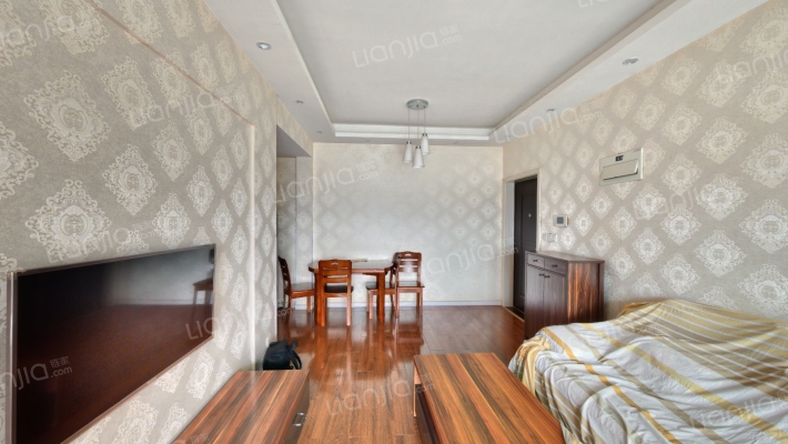 融创嘉德领馆二期二手房实景图