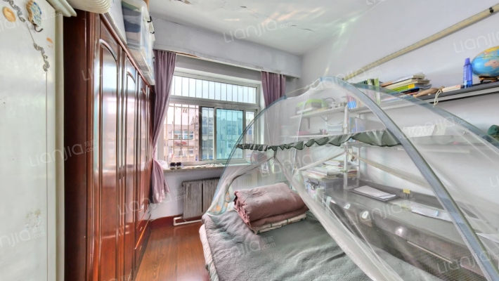 德华小区二手房实景图