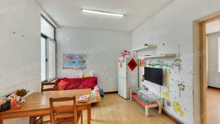 东虹花苑H区二手房实景图