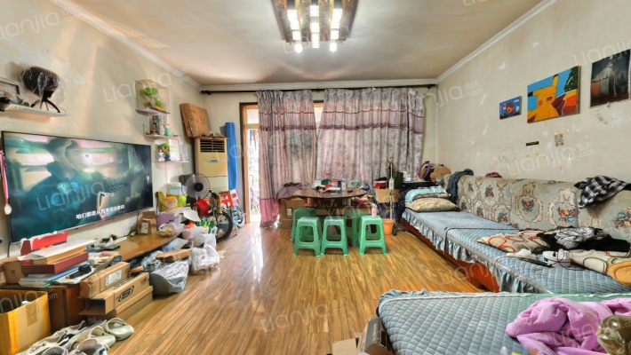 龙脊金山佳苑二手房实景图