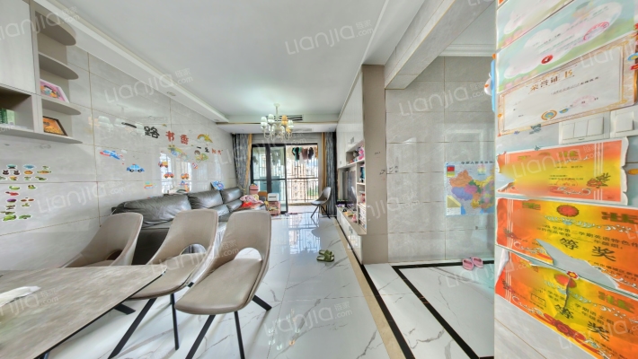 东方名都花园二手房实景图