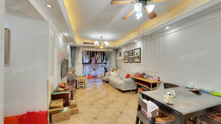 禹洲天玺二手房实景图