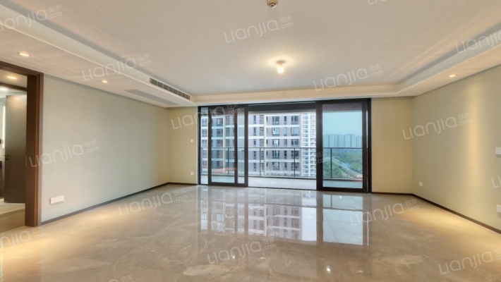 汀岸辰风里二手房实景图