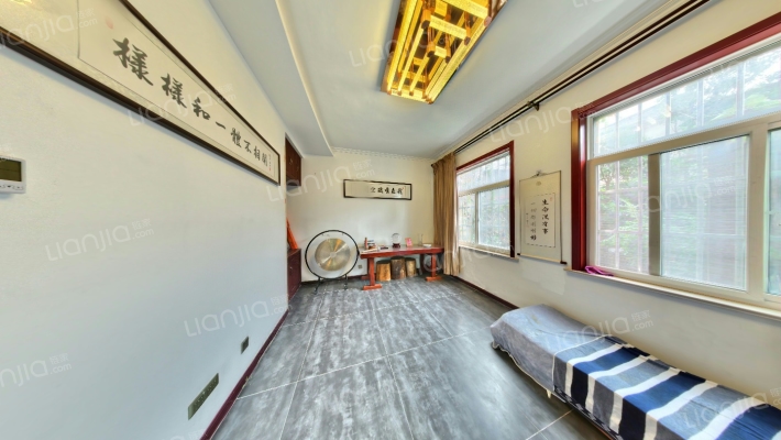 东六小区二手房实景图