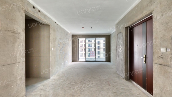 荣泰·雍和府二手房实景图