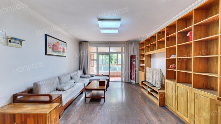 嘉茵苑二手房实景图