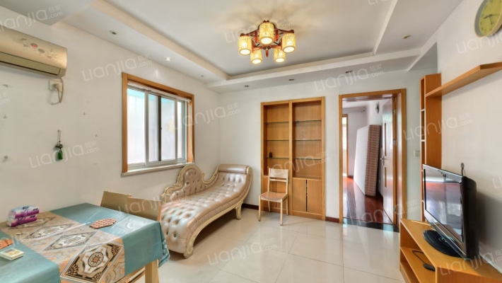 新模范马路9号二手房实景图