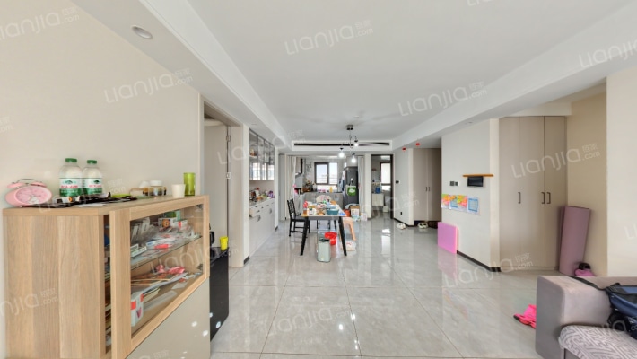 越秀麓端府二手房实景图