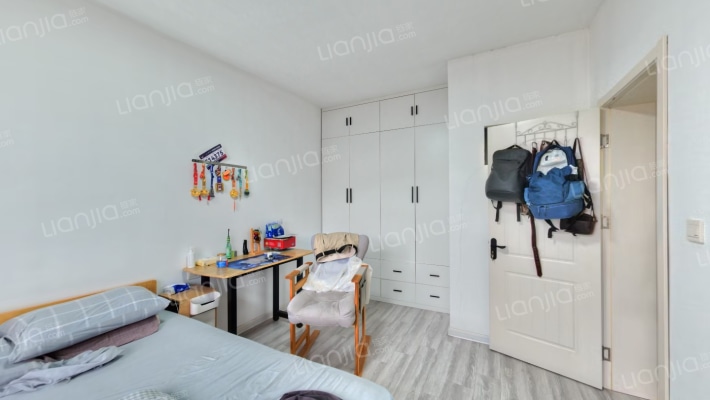 西柏果园58号二手房实景图