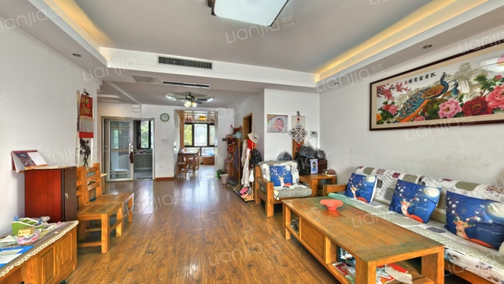 中建长清湖瀛园二手房实景图