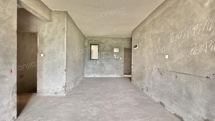 桥达漫生活街区二手房实景图