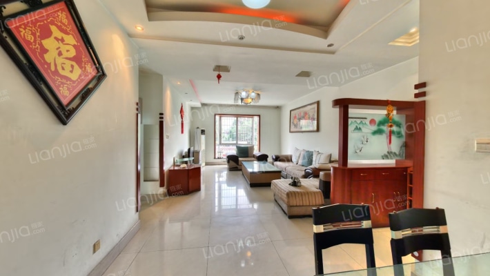 卫生执法大队二手房实景图