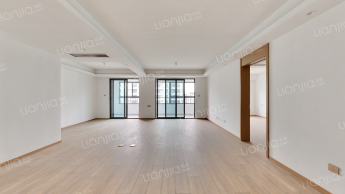 华宇林湖雅舍二手房实景图