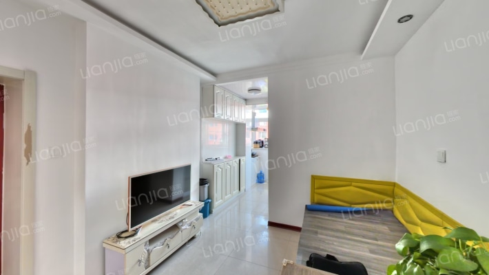 鲜族村二手房实景图