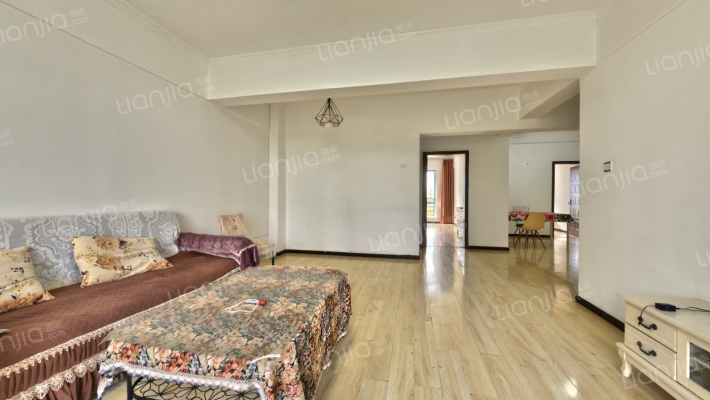 金府路6号二手房实景图