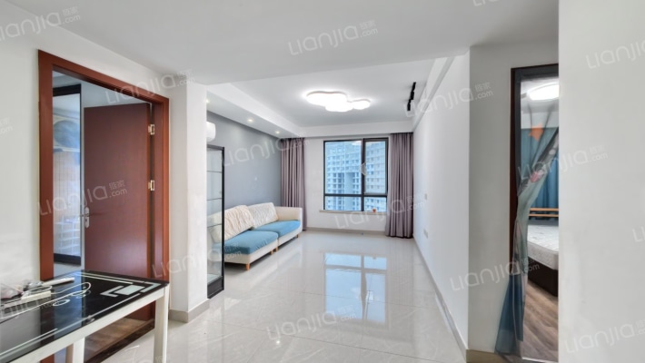 中央公馆小区二手房实景图