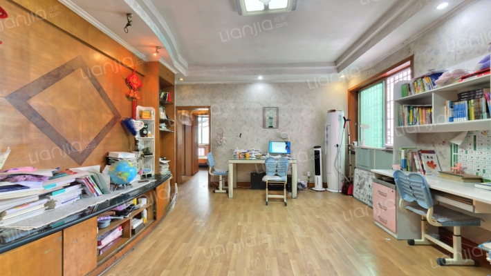 兴远大厦二手房实景图