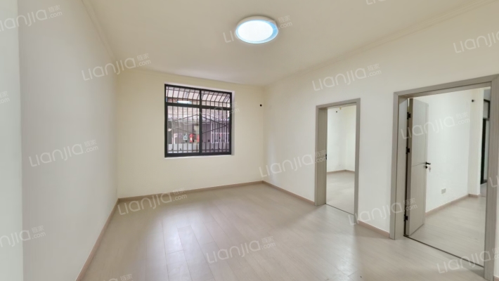 育苗路2号二手房实景图