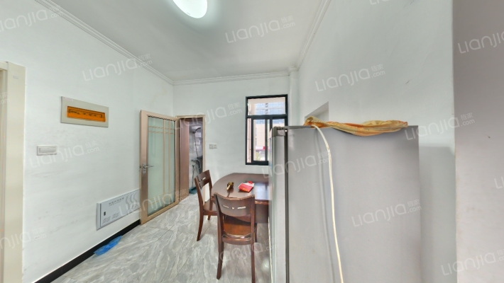 小西门街二手房实景图