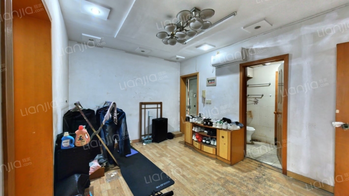 定淮门大街二手房实景图