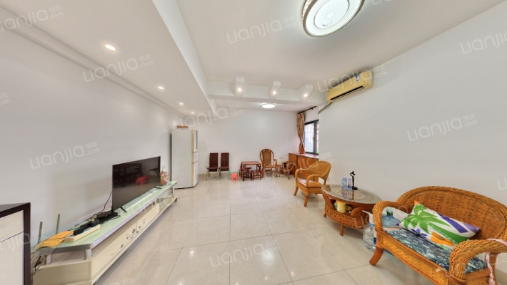 逸景居二手房实景图