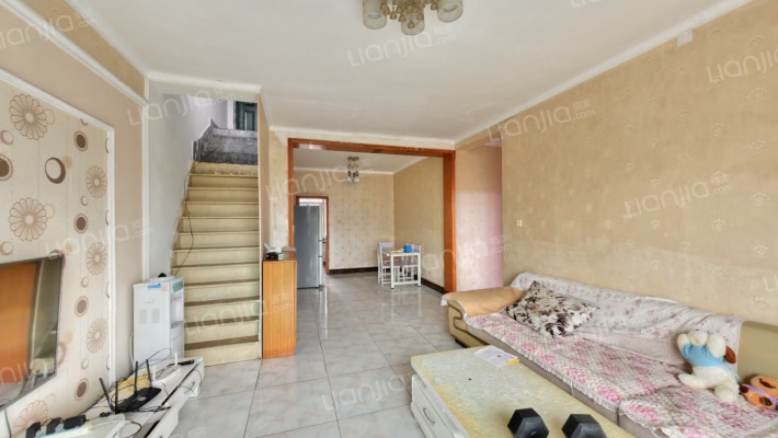 龙门南街156号二手房实景图