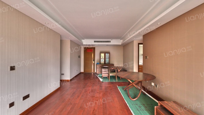 仁恒绿洲新岛江枫园二手房实景图