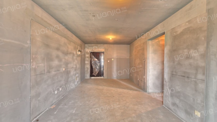 丽苑山水二手房实景图