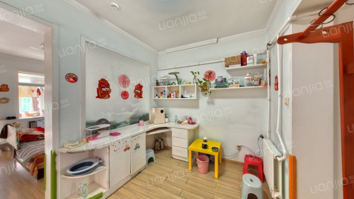 英雄山路78号二手房实景图