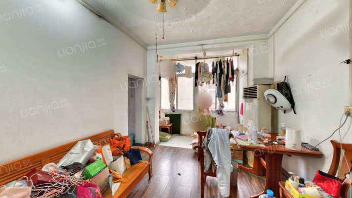 老宏基宿舍二手房实景图