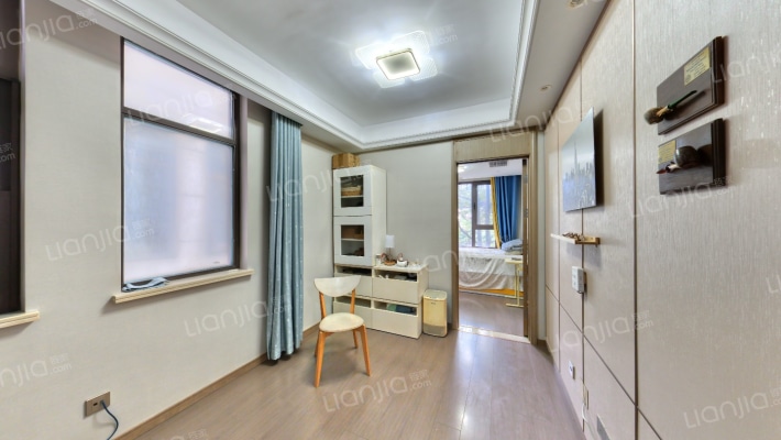 栖霞鲁能公馆二手房实景图