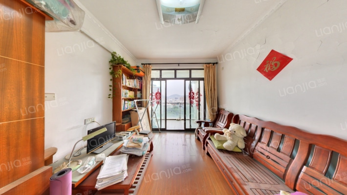 青山绿庭一区二手房实景图