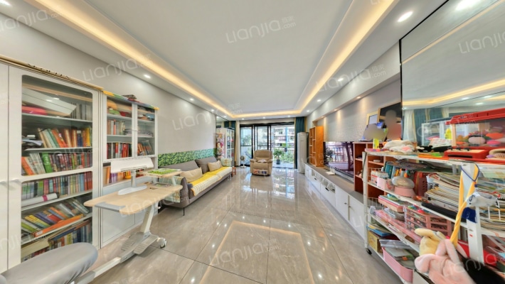 艾佳沁园二手房实景图