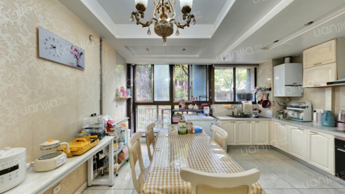 五矿御江金城二手房实景图